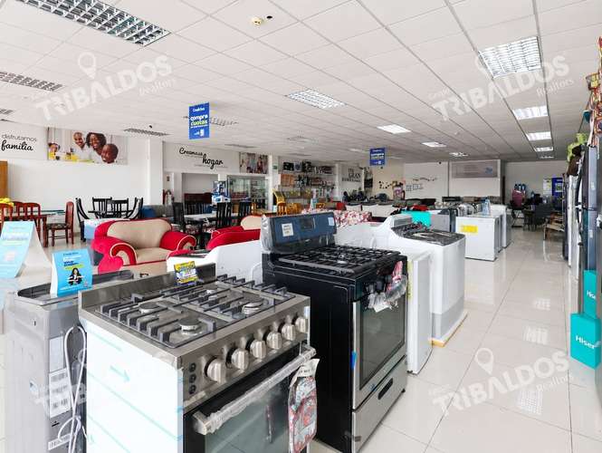 Alquiler de local comercial en La Doña