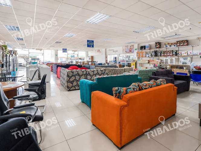 Alquiler de local comercial en La Doña
