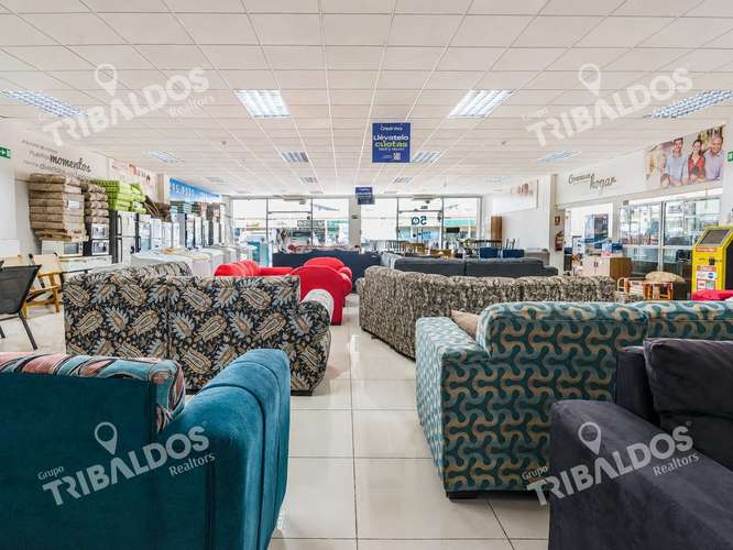 Alquiler de local comercial en La Doña