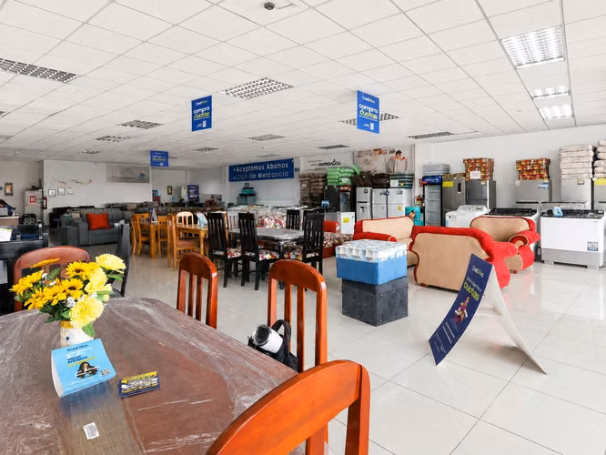 Alquiler de local comercial en La Doña