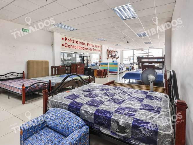 Alquiler de local comercial en Centro comercial La Doña