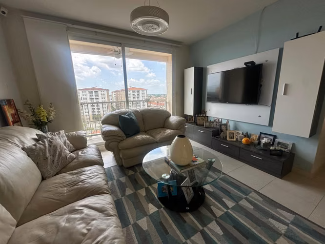 Venta de apartamento en Ph Versalles.
