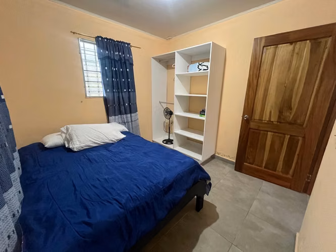 Se alquila casa amoblada en cochea. 450.00