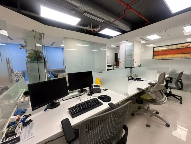 Venta de Oficina en Santa Maria Office Plex 71