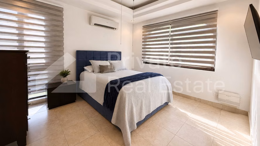SE ALQUILA CASA EN ANTIGUA COSTA DEL ESTE