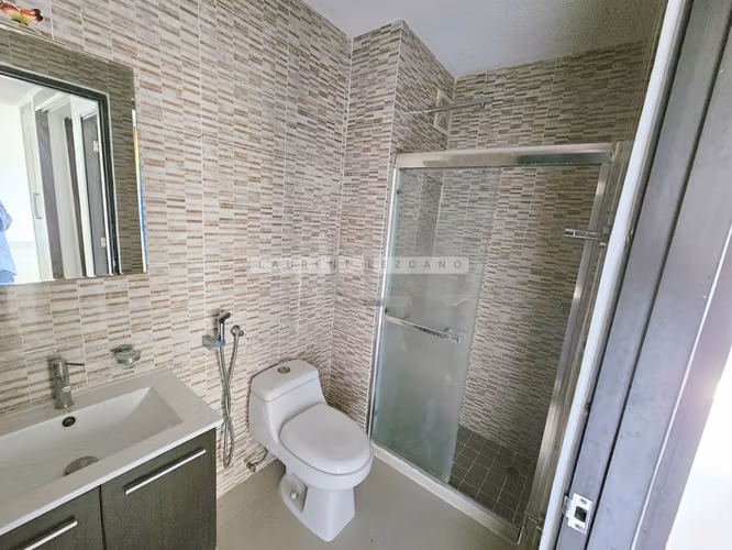 Venta Apartamento PH Altamira Gardens. 3 habitaciones. Haga una oferta