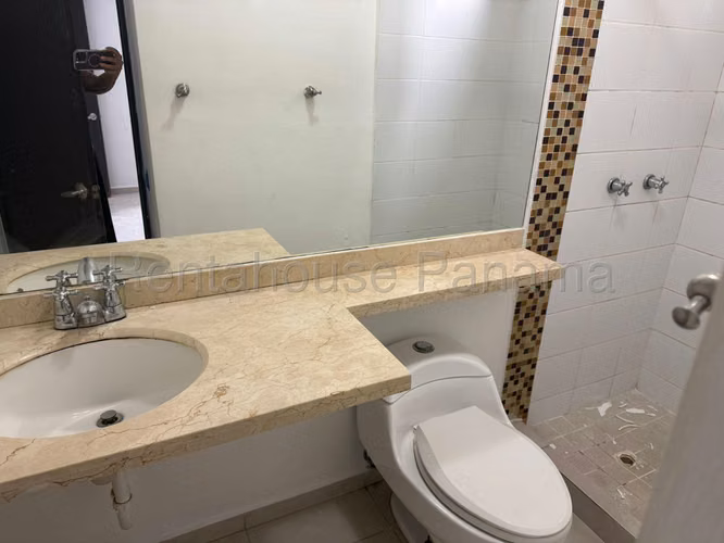 VENTA DE APARTAMENTO EN ALSACIA RICARDO J ALFARO HQ