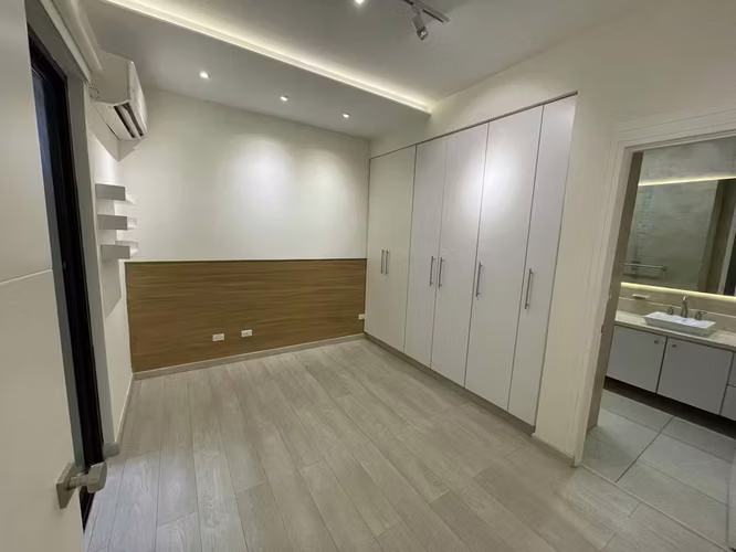 Alquilo Apartamento en Embassy Club Clayton DC