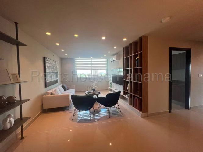 Alquiler de apartamento en Bella Vista 26MVCH8481