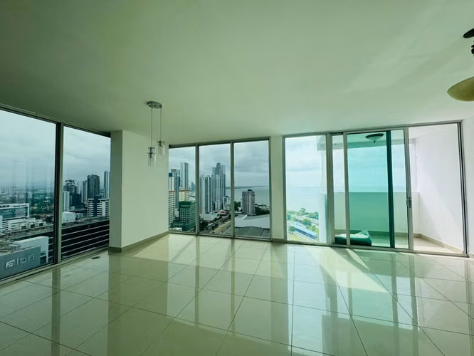 Selling Apartment in San Francisco Panama