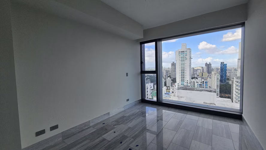 Se Vende Apartamento PH Nuovo Armani Ave Balboa Panamá