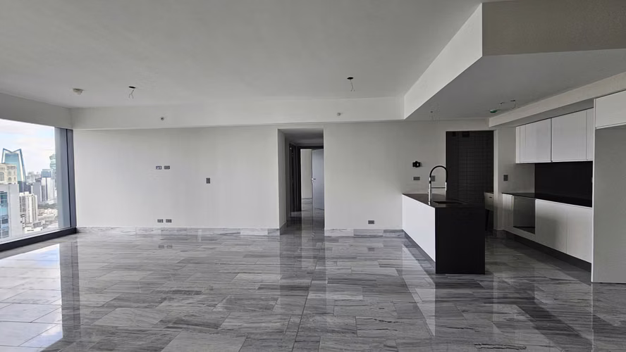 Se Vende Apartamento PH Nuovo Armani Ave Balboa Panamá