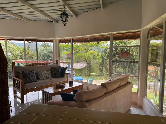VENTA DE CASA EN CASA EL VIGIA CERRO AZUL HQ