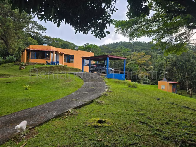 VENTA DE CASA EN CASA EL VIGIA CERRO AZUL HQ