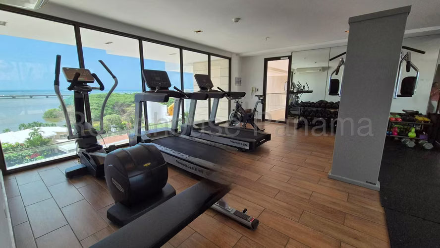 Se Vende Apartamento en Coco del Mar MDV26-8891