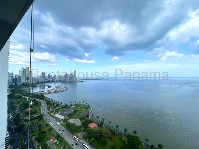 Venta de Apartamento en Avenida Balboa Ph Element ANL