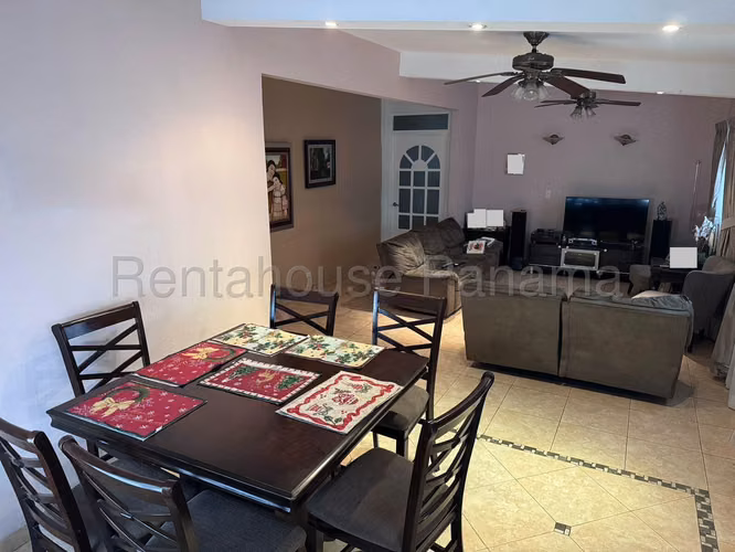Venta de Casa en Chanis Casa - Imagen 2