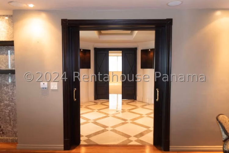 Venta de Apartamento en Coco del Mar Ph Panamar NS
