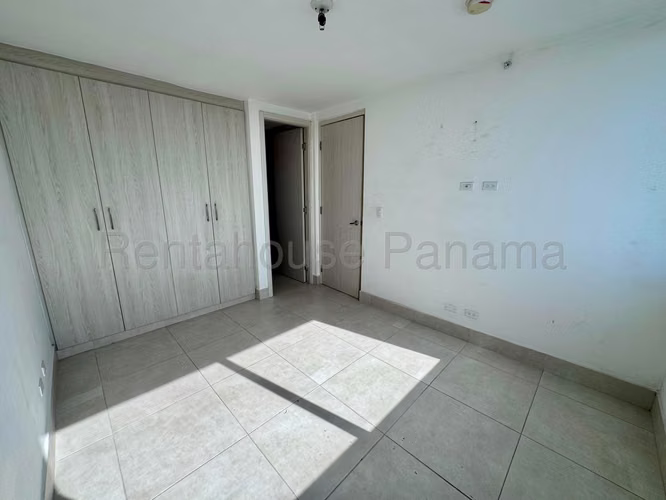 Venta de Apartamento en Betania Ph Sky Point 72.99 Mts PD