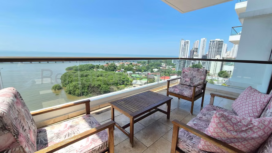Venta de Apartamento en Coco del Mar Ph DalMare 224 Mts PD