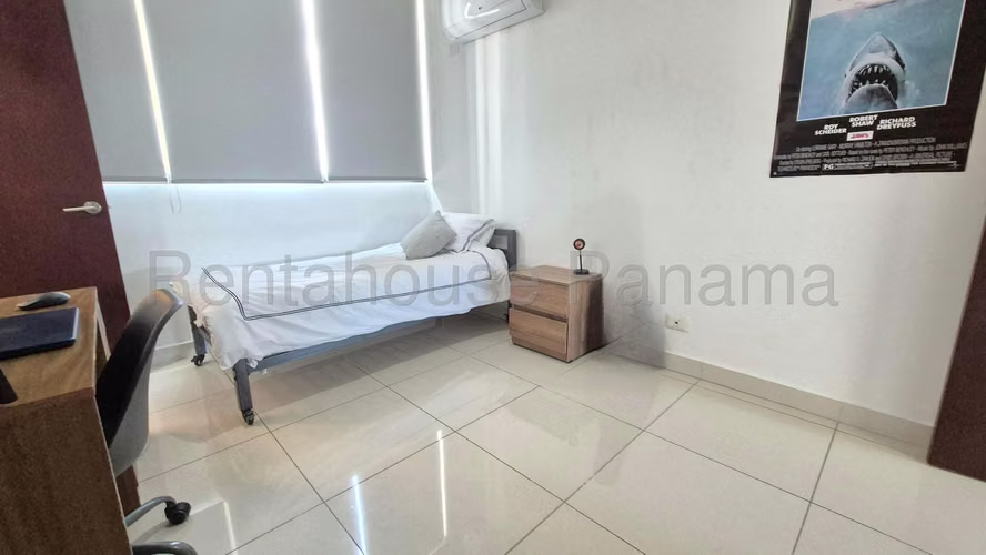 Venta de Apartamento en Coco del Mar Ph DalMare 224 Mts PD