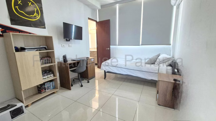 Venta de Apartamento en Coco del Mar Ph DalMare 224 Mts PD