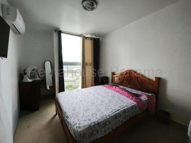 Apartamento en Venta en Condado del Rey JG