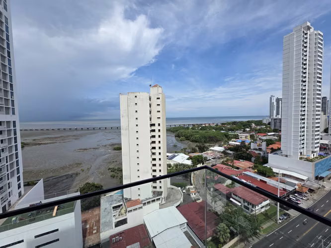 Alquilo apartamento de lujo en PH Dovle Cincuentenario - Imagen 7