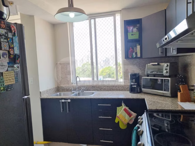 Apartamento en venta – PH Royal Tower, Carrasquilla