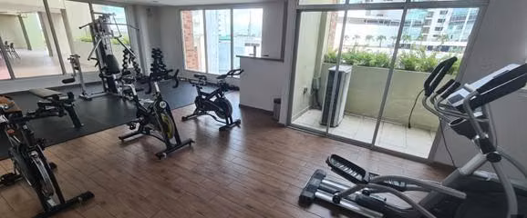 VENDO APARTAMENTO EN COSTA DEL ESTE, 3 RECAMARAS, 115M2, PISO ALTO.
