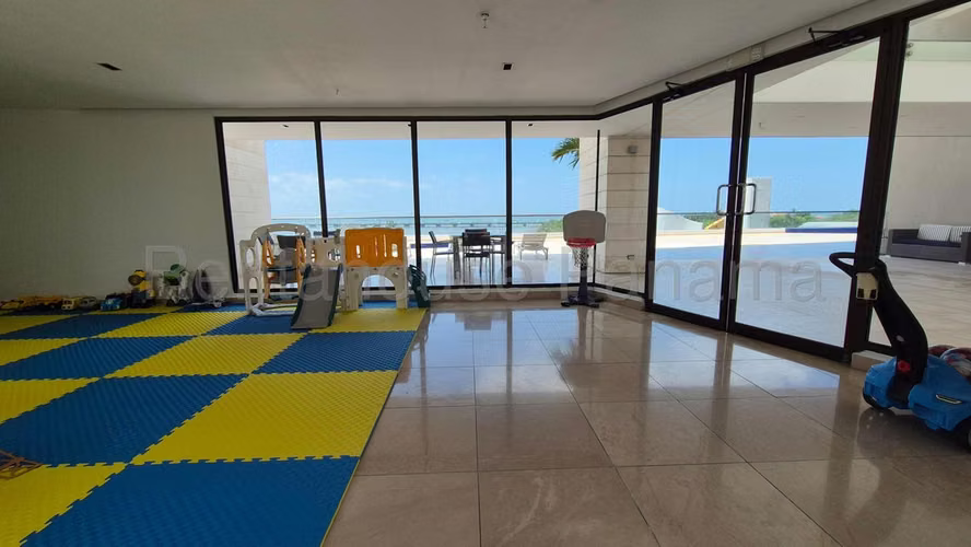 Apartamento en Venta en DalMare Coco del Mar CIG268891