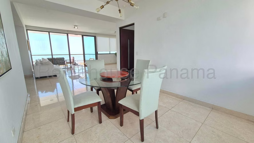 Apartamento en Venta en DalMare Coco del Mar CIG268891