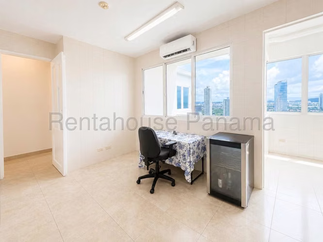 Apartamento Parcialmente Amoblado en Venta en Zeus Costa del Este  CIG268811