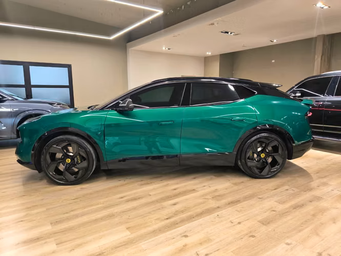 LOTUS ELETRE R - Imagen 5