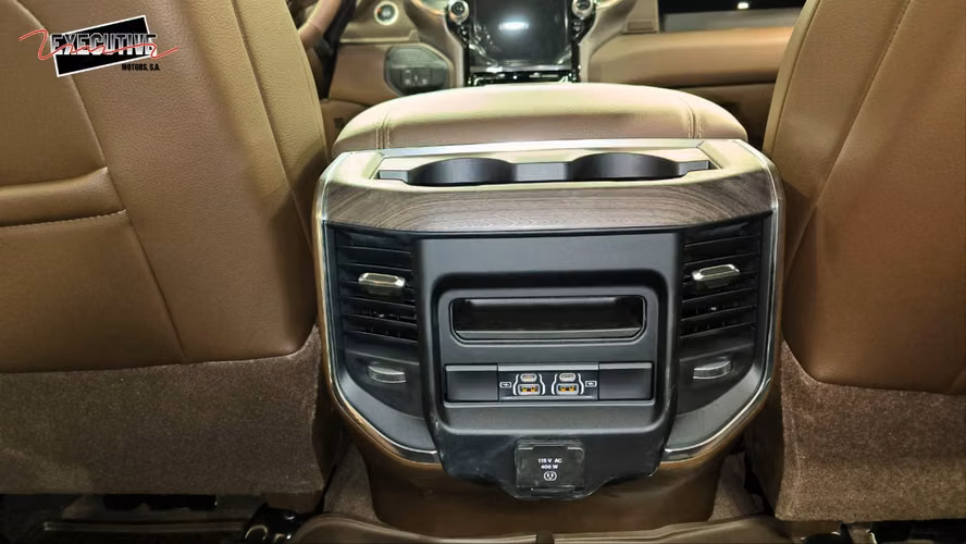 RAM 2500 CREW CAB LARAMIE 4X4 2025