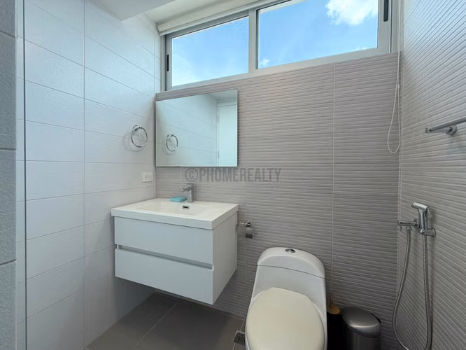 Apartamento Amoblado de 3 Recámaras en Alquiler en Bella Vista – 110 m² con Piscina y Gimnasio - Imagen 11