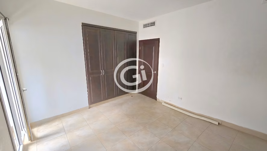 Venta Apartamento 3 Terrazas Tucan Country Club. Remate