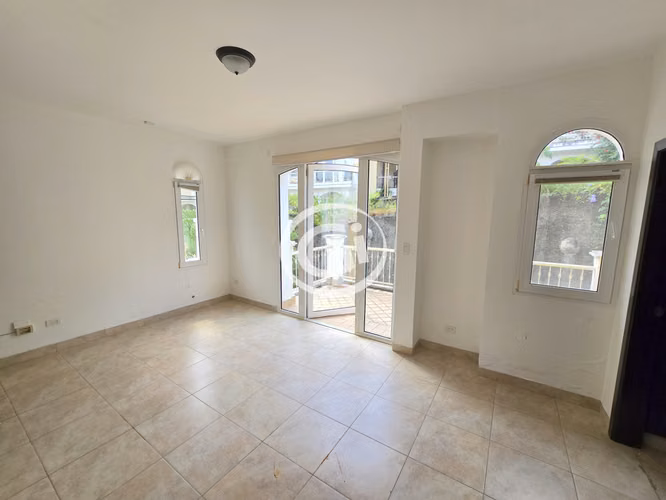 Venta Apartamento 3 Terrazas Tucan Country Club. Remate