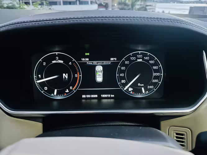 Range Rover 2014 Diesel Full Extras – ¡Mantenimiento Mayor Listo!
