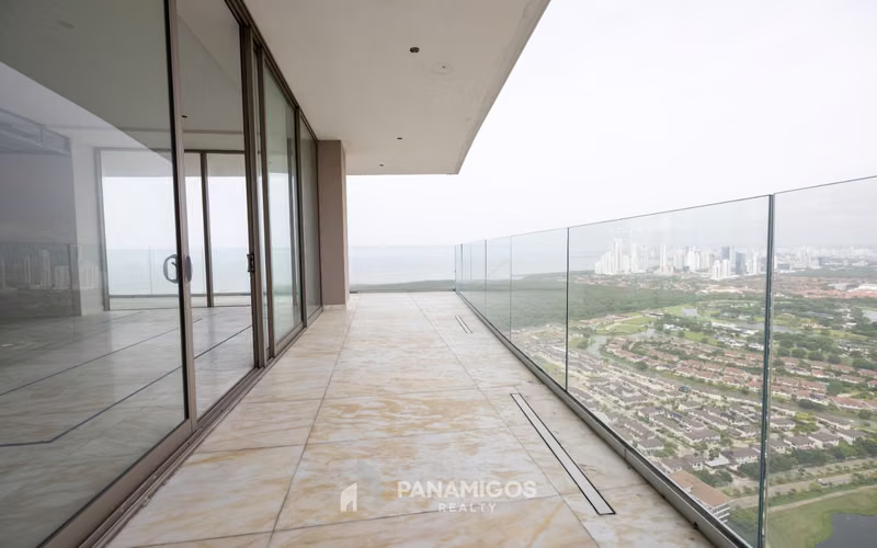 Venta de Penthouse en La Maison by Fendi Santa María | 4 Rec + Den