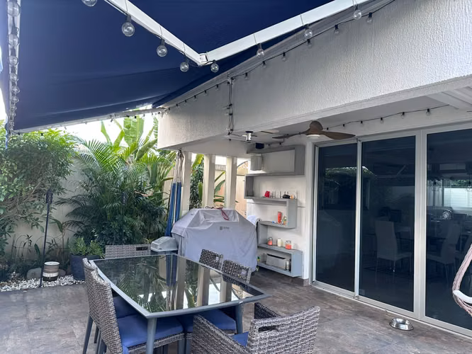 VENTA DE CASA EN COSTA SUR (AS)