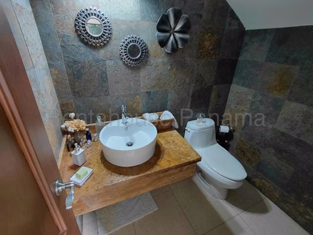 SE VENDE EXCLUSIVA CASA EN TUCAN COUNTRY CLUB  26CDY5187