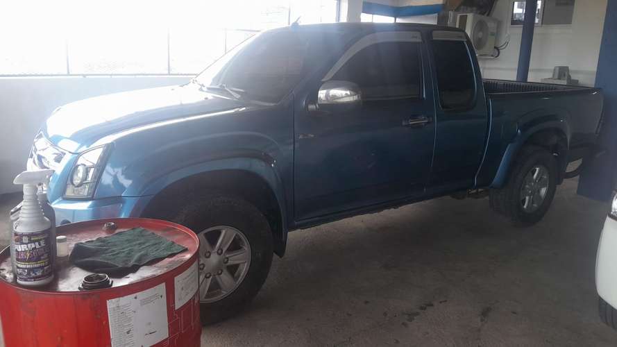 ISUZU D-MAX 4x4 3.0 tdi PICK-UP EXTRA CABINA 2011