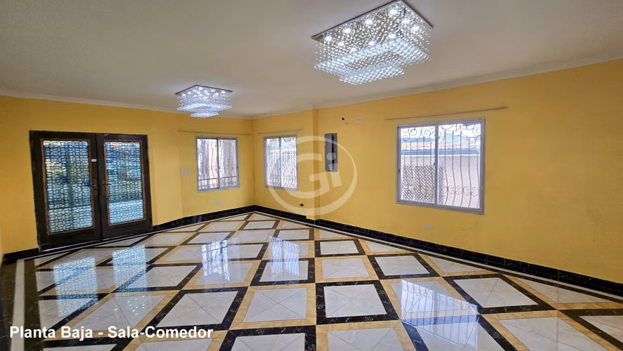 Venta Casa Betania 6 habitaciones con Baños. Oportunidad 1,018 $/m2
