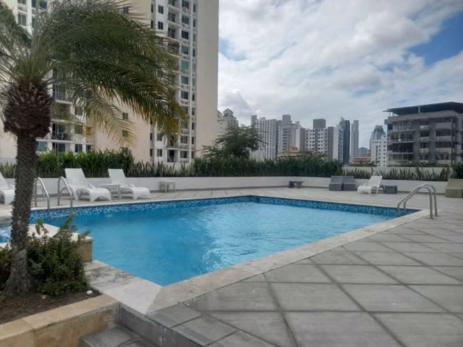 Venta de cómodo apartamento con alto potencial en Trinity – El Carmen