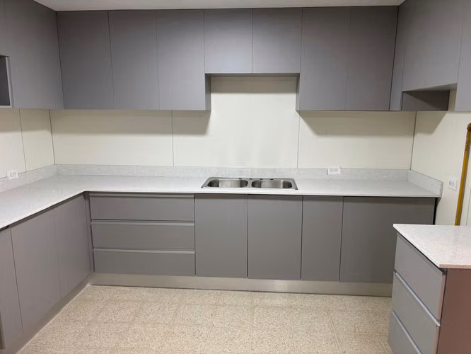 Venta amplio y céntrico apartamento en Bahía Marbella I - Marbella - Imagen 7