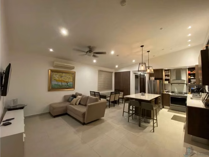 VENTA CASA ALTOS DEL MARIA AMOBLADA 2100 M2 3 REC