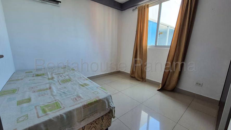 Venta Apartamento Coral Towers Carrasquilla 26YCG8898