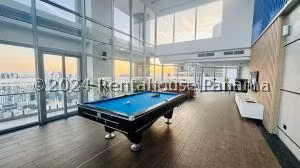 Alquiler de Apartamento con 125m2 en El Cangrejo PH Luxor 26-8896SR