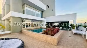 Alquiler de Apartamento con 125m2 en El Cangrejo PH Luxor 26-8896SR